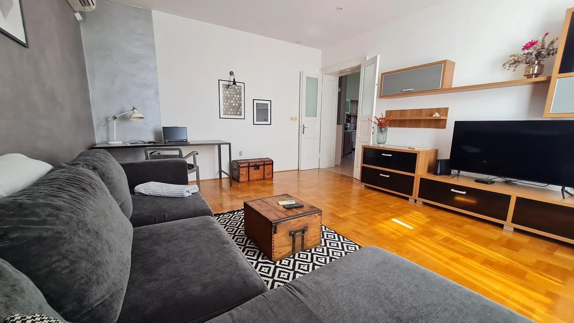 Apartment Reful Split